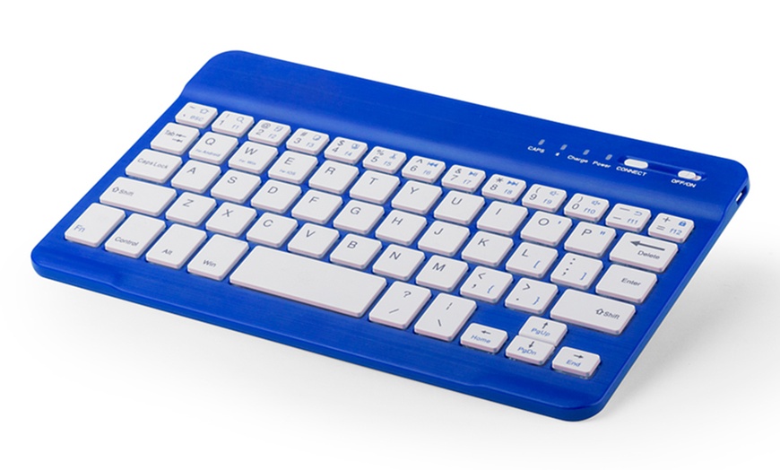 Image 3: Compact Bluetooth Keyboard