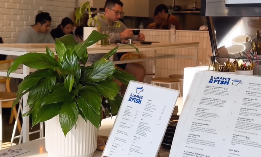 Image 19: Enjoy a Weekday Lunch for 1, 2, 4, or 8 People