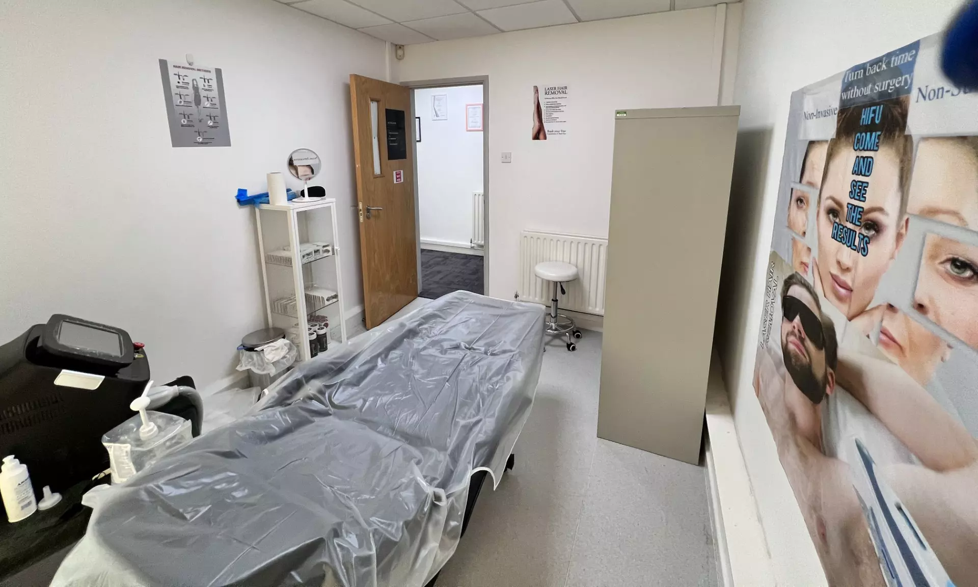 Up to 82% Off on Laser Hair Removal at UK Aesthetics Lounge