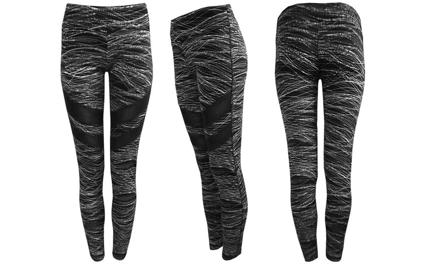 Image 9: High-Waisted Printed Leggings