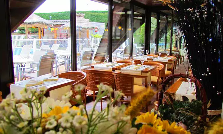 Saint-Nazaire : séjour en chambre double confort