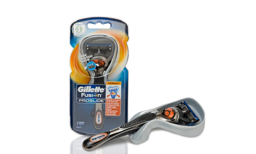 Image 3: Gillette Fusion Flexiball