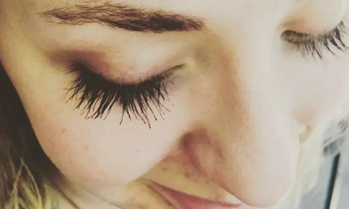 My Runway Eyes Lash Lengthening Serum (2ml) - Second Medium