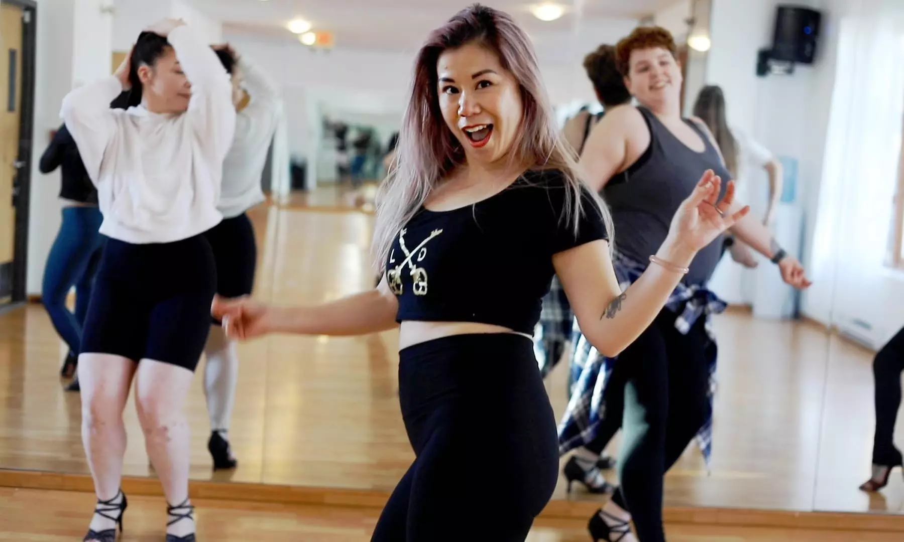 Dance Fitness Online Tutorials – Boost Confidence Anywhere