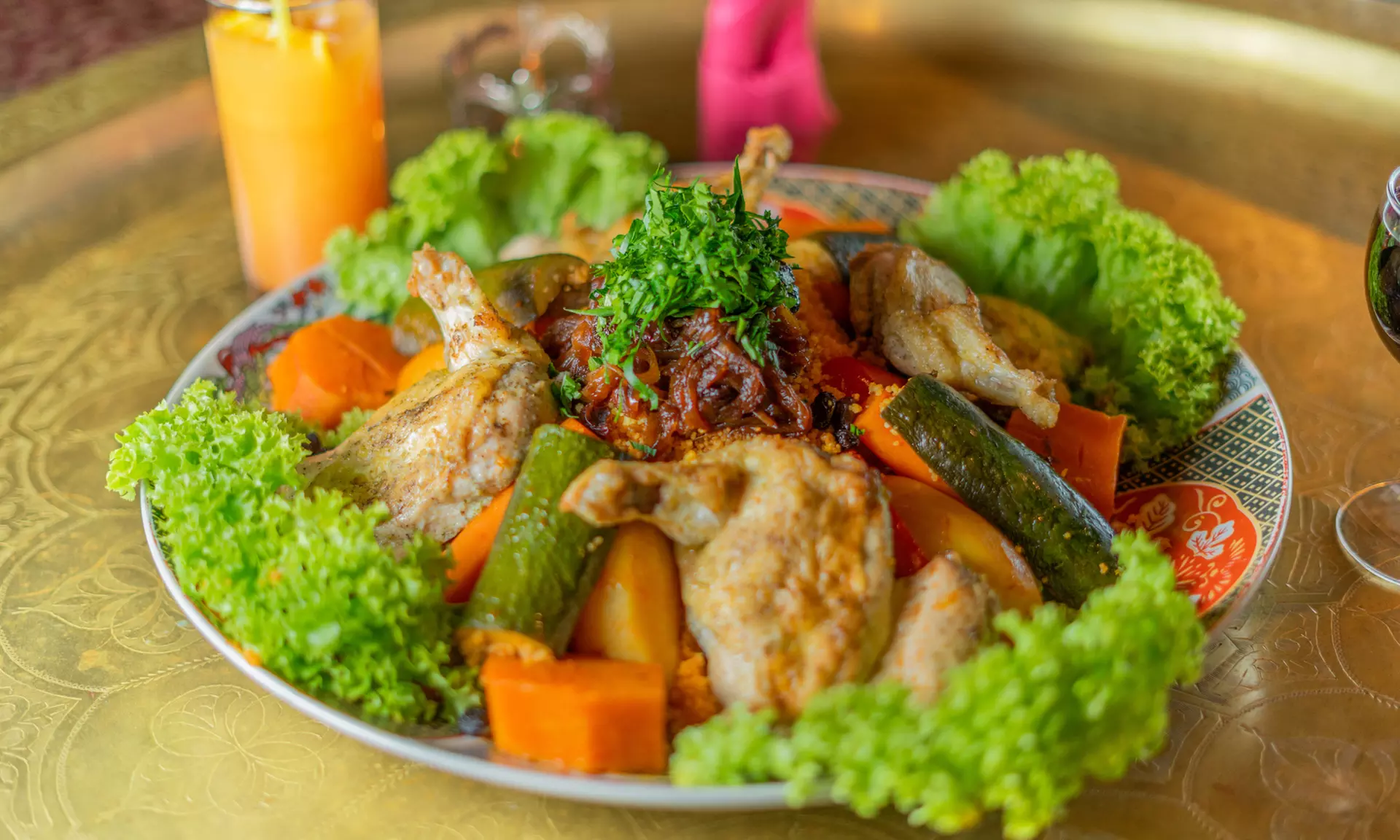 Dinnershow „Mirage“ oder Märchenbrunch: 1 Ticket im April bis Juni