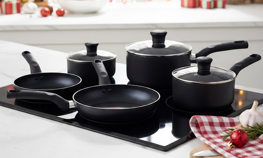 Image 1: TEFAL Essential Non-stick 5pc Cookware Set
