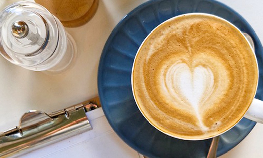 Image 3: Frühstücks-Etagere für 2 - 4 Personen