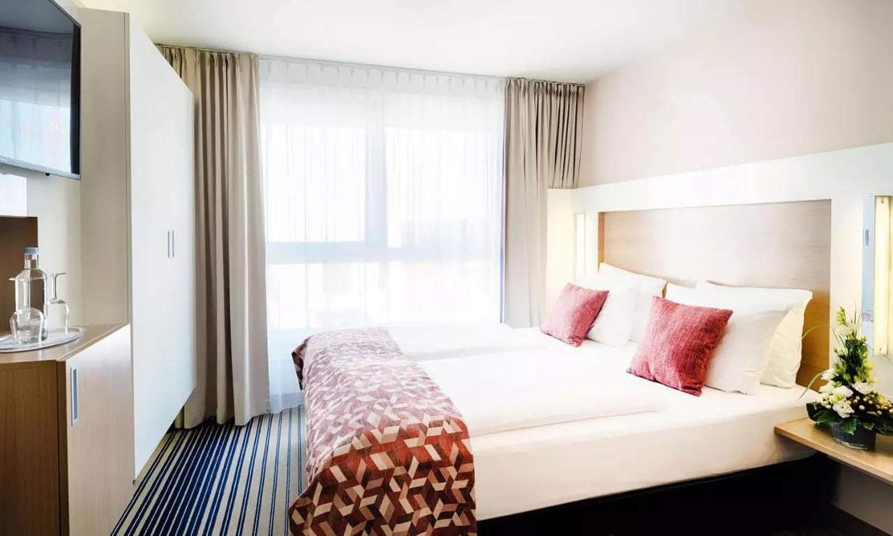 Frankfurt: 2 Nächte mit Frühstück, opt. mit 3-Gänge-Menü