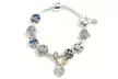 Eira Wen 24-tlg. Armbänder- und Charms-Geschenk-Set - Image 6