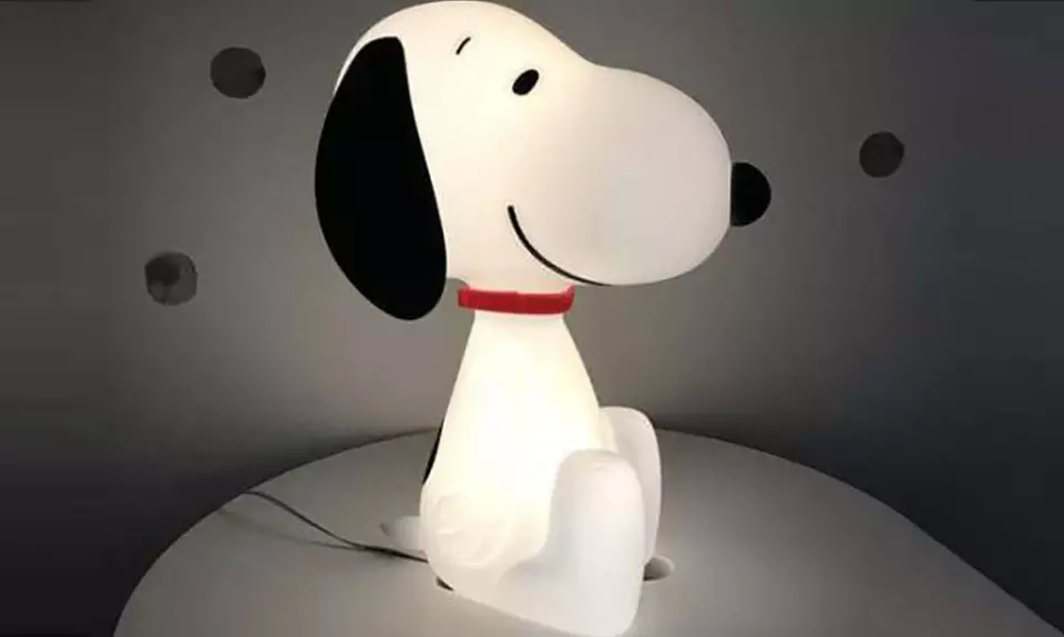 uBrite Peanuts Snoopy Lamp - Primary Image