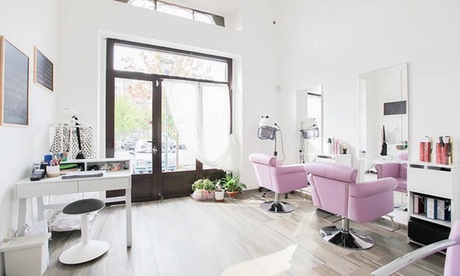 Shampoo, maschera, taglio, piega, colore e trattamento in zona Porta Romana da Artepiu (sconto fino a 60%)