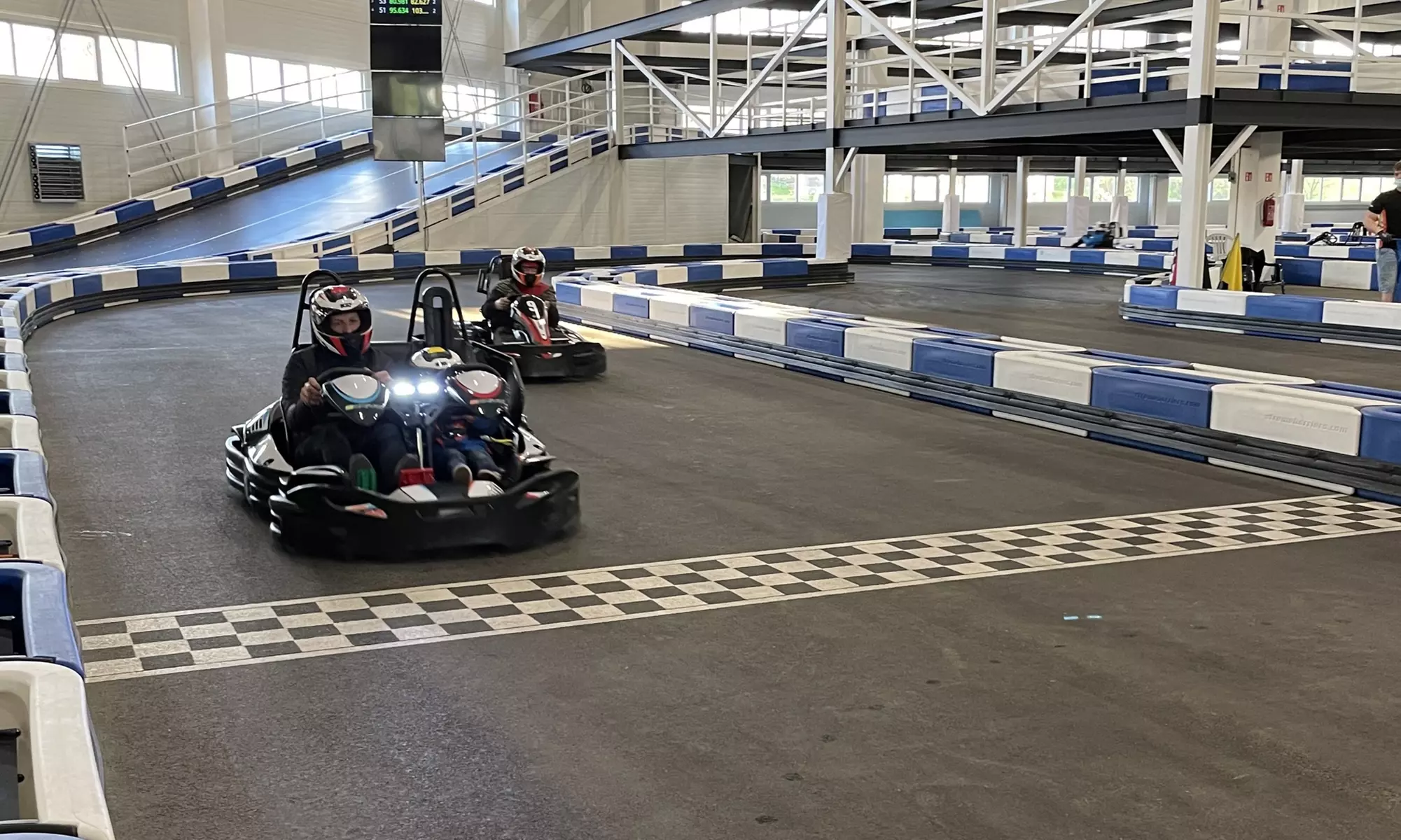 Do 14% zniżki na Wyścigi gokartów (przejażdżka/doświadczenie) w E1GOKART Chorzów