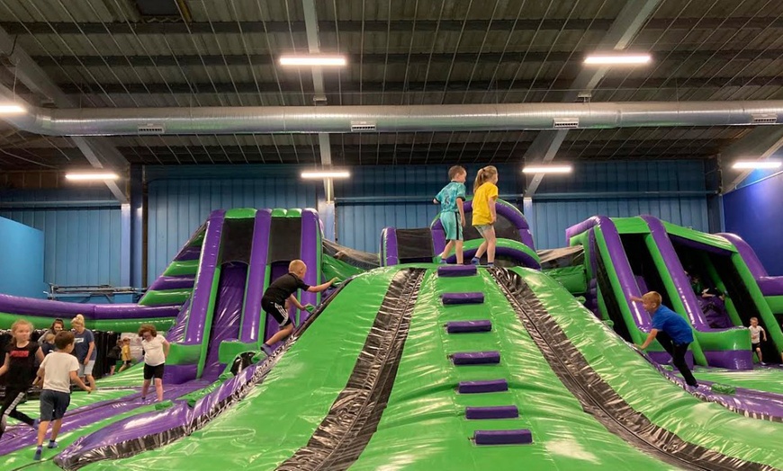 Image 2: Inflatable Jump Sessions at Aura Inflatable Park 