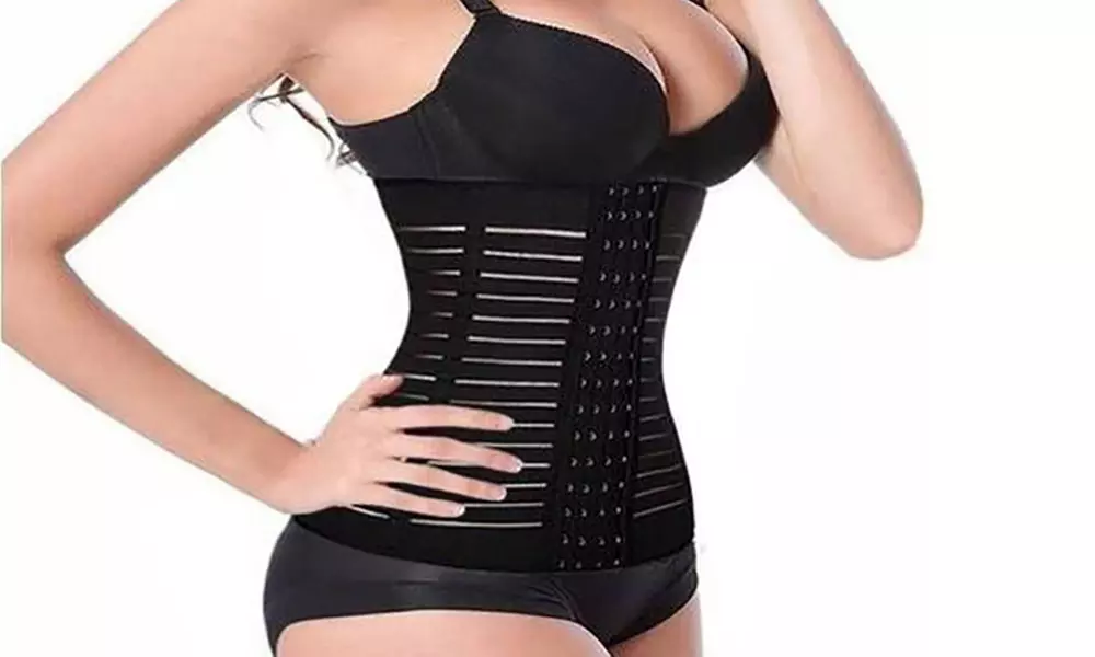 Taillenmieder für Damen in Schwarz oder Beige in der Größe nach Wahl - Second Medium