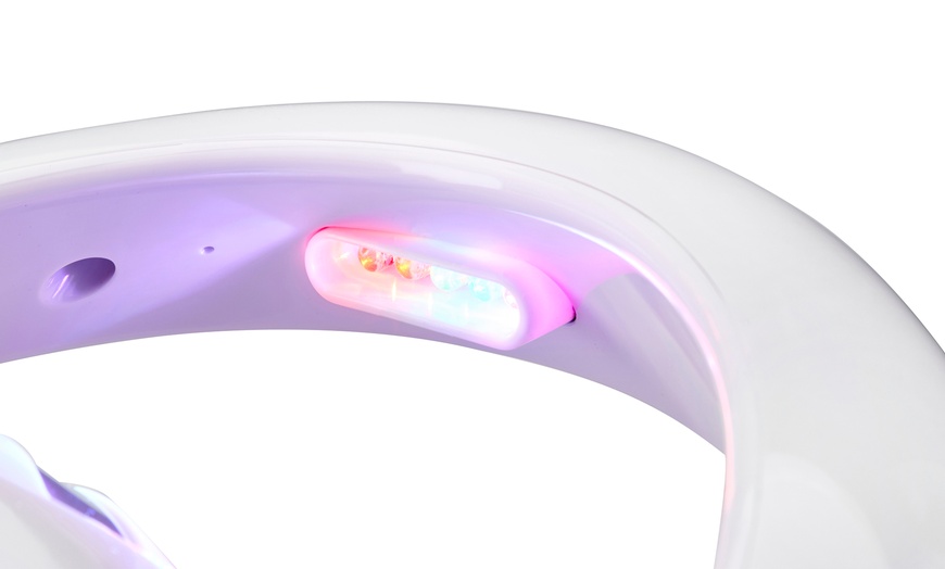 Image 5: LED Rainbow Projector