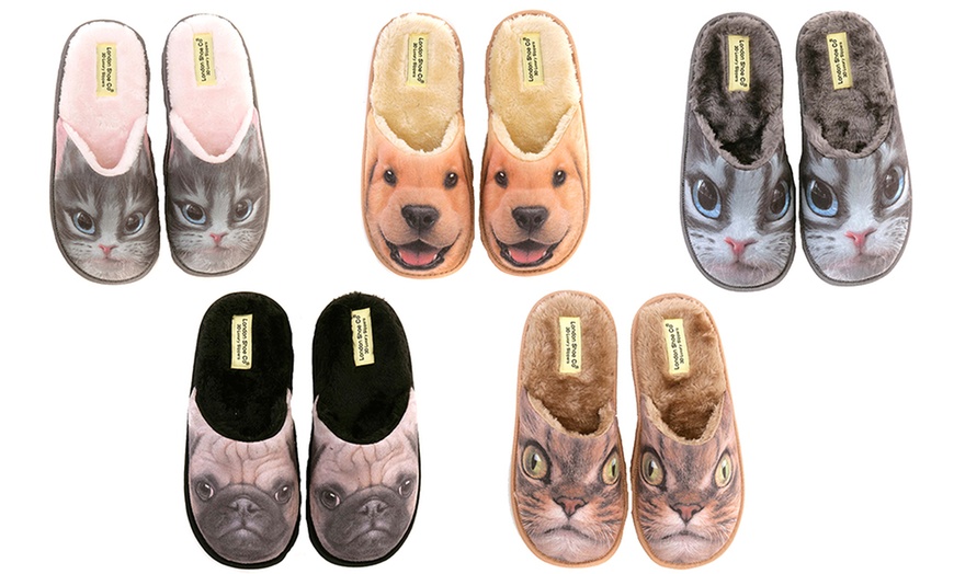 Image 1: Women's Animal-Print Slippers