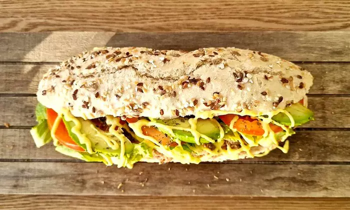 Menú venezolano para 2 o 4 con entrante, principal, postre y bebida