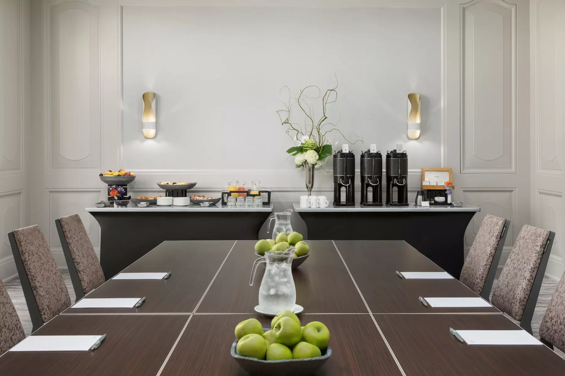 Member-Only Deal: Hotel Near French Quarter