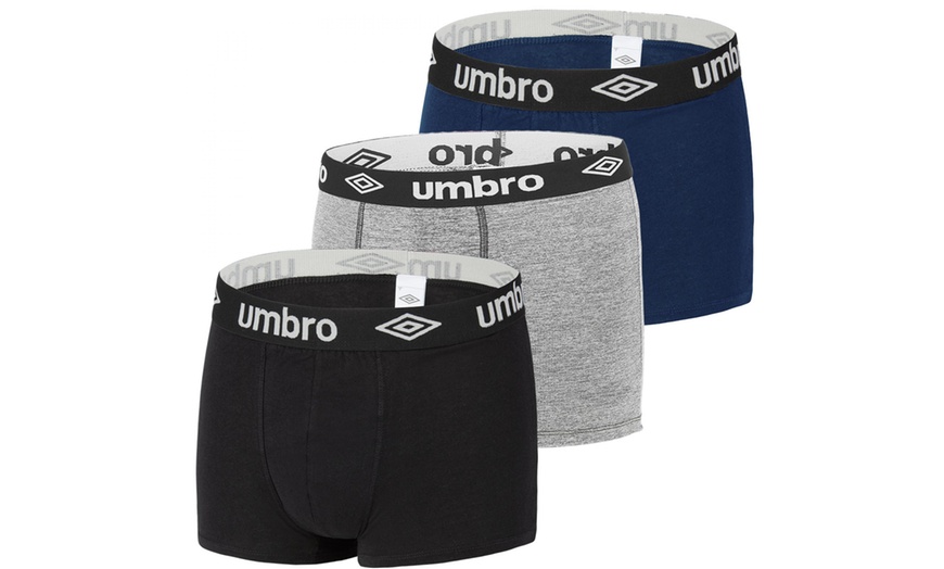 Image 5: Conjunto de bóxeres de Umbro