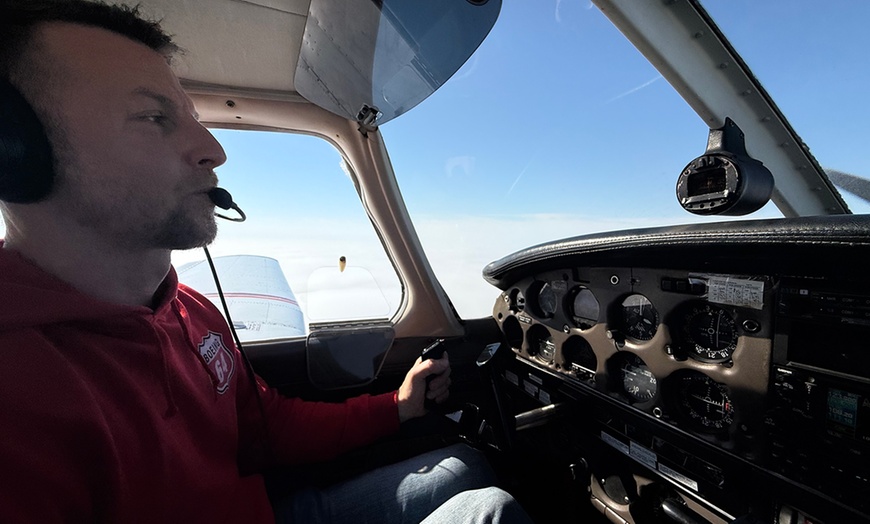 Image 4: Hands-On Flying Lessons & Scenic Philadelphia Tours