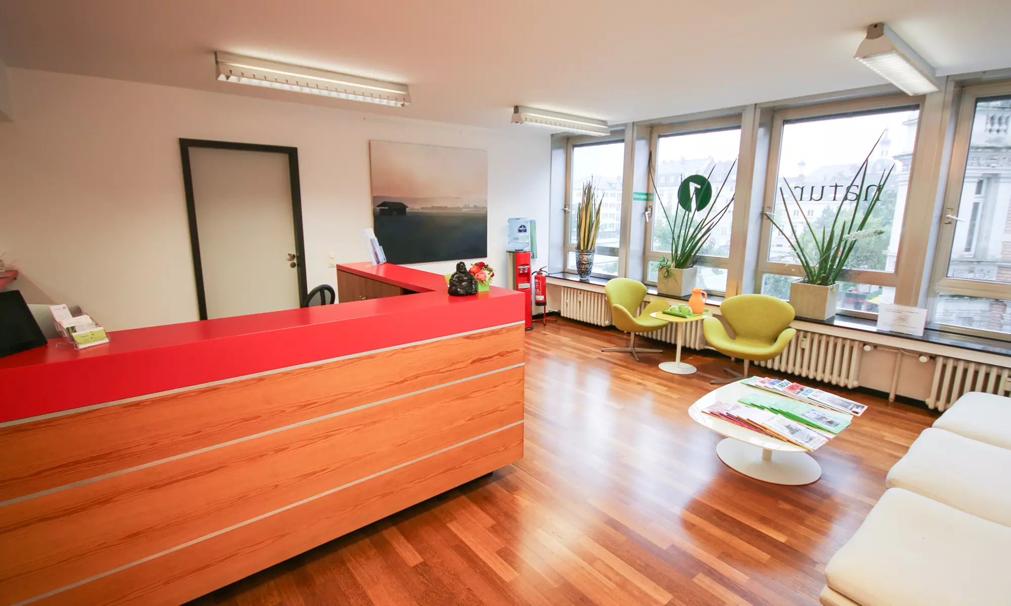 Die natürliche Schönheit unterstreichen: Lippenaufbau mit Hyaluron