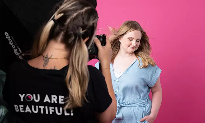 60 Min. studioline PHOTOGRAPHY Fotoshooting Erlebnis + Goldcard