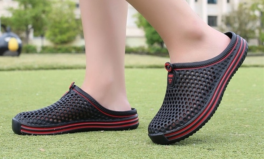 Image 17: Summer Unisex Slippers