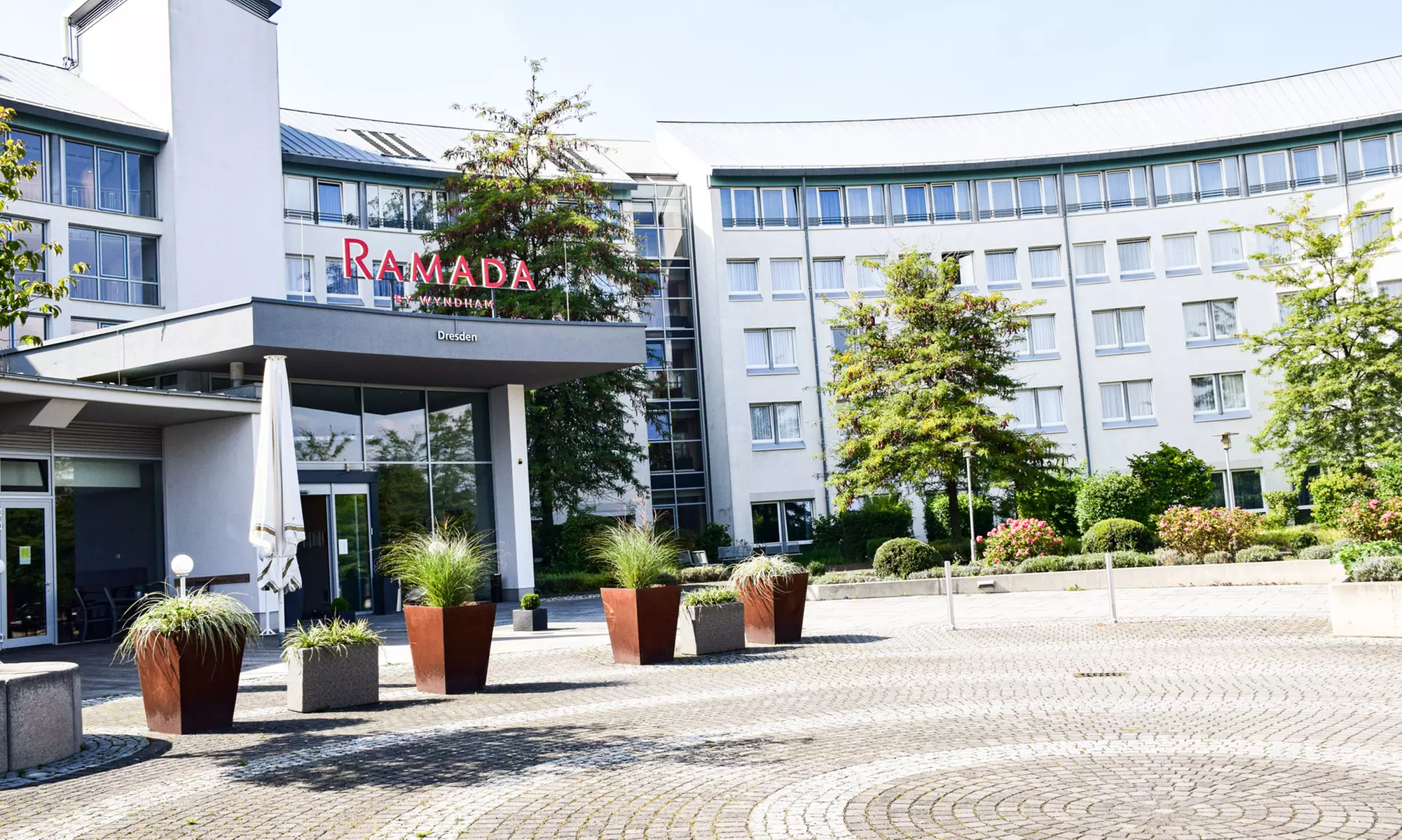 Frühstücks-Buffet inkl. Kaffee, Wasser & Saft für 1, 2, 4 Personen