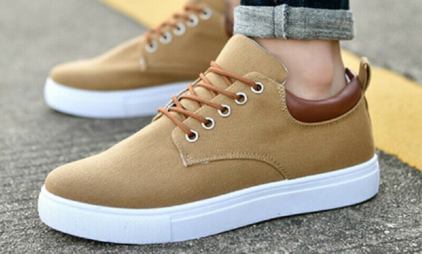 Image 8: Men's Casual Canvas Shoes