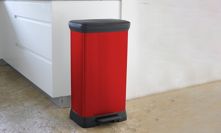 Image 2: Curver 50L Deco Pedal Bin