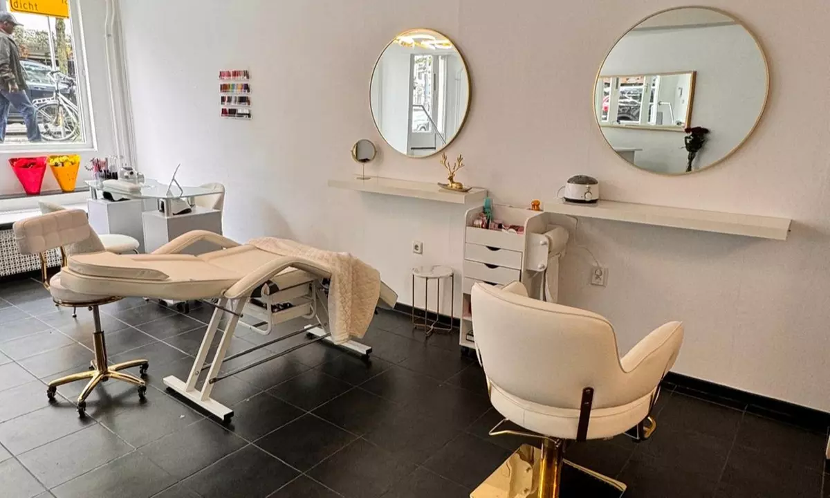 Powder Brows permanente make-up bij ManelBrows in Rotterdam