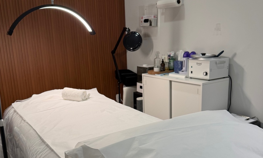 Image 5: Get a Full Body Wax or Underarms, Lower Legs and Brazilian Wax