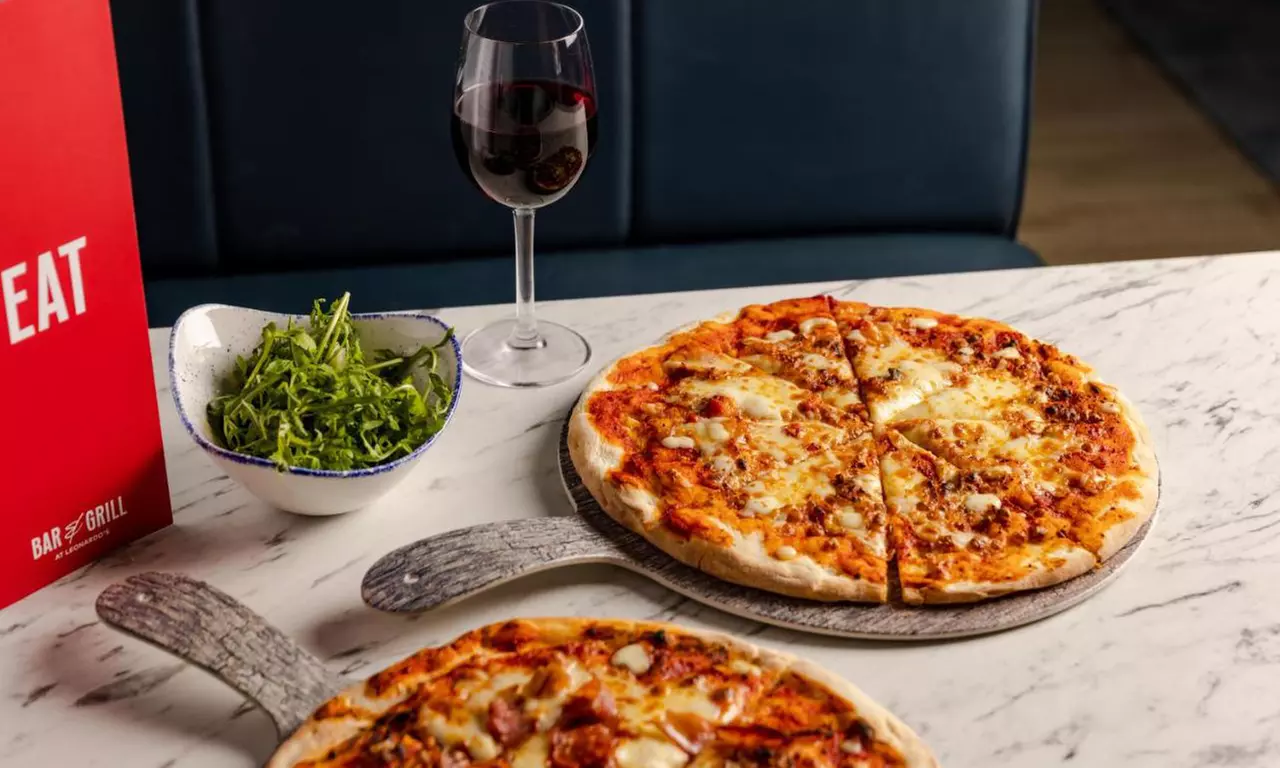 Liverpool: Double Room with Full English Breakfast