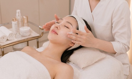 60-Minute Korean Cica Recovery Facial for Sensitive, Dry, Redness-prone, Travel-Stressed + Welcome Drink - Pür Life Medical