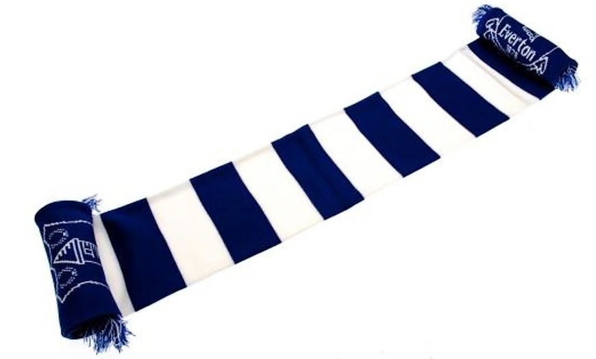 Image 6: Official Football Club Scarf