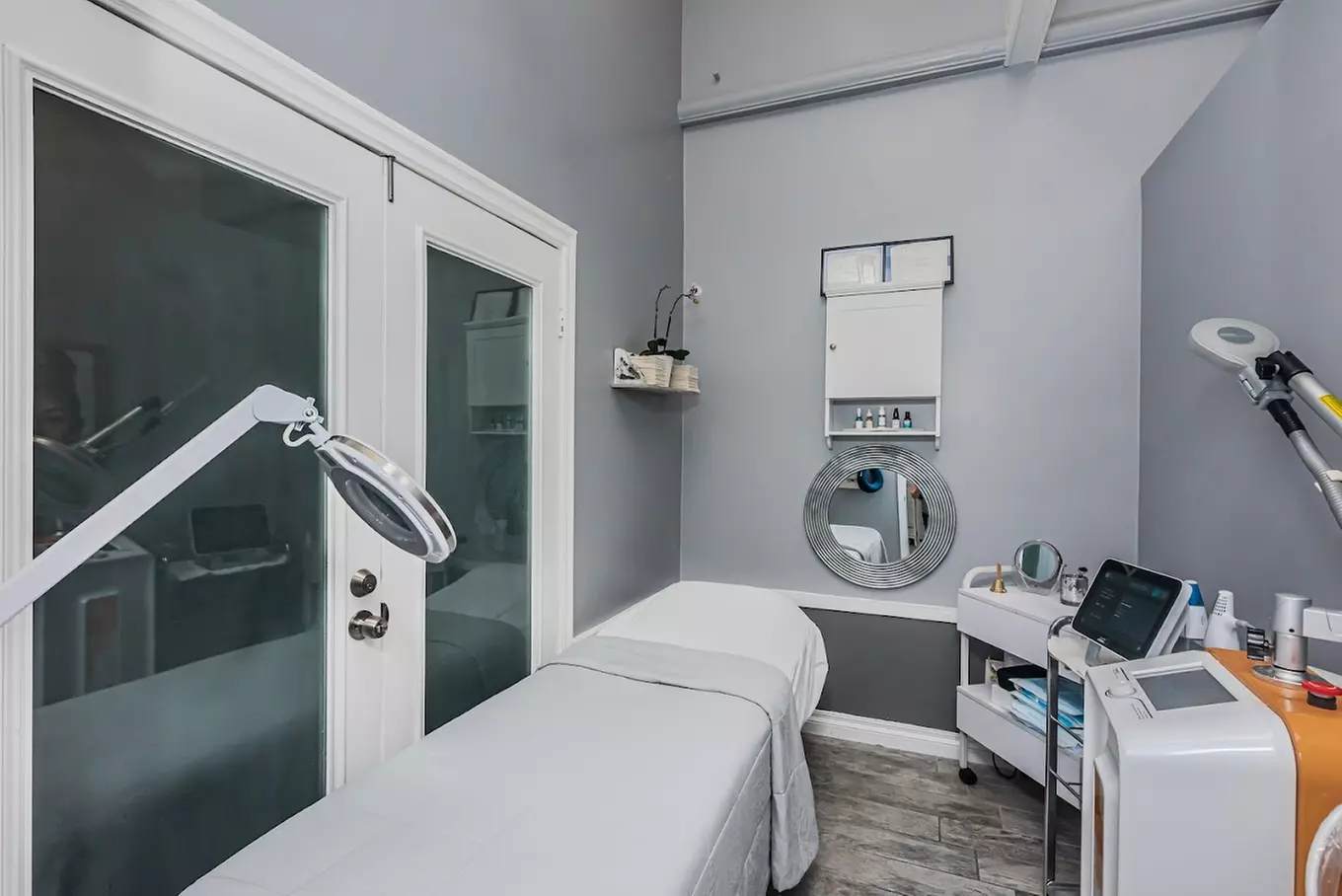 Rejuvenate Your Skin with Deka Dot CO2 Laser Facial Options