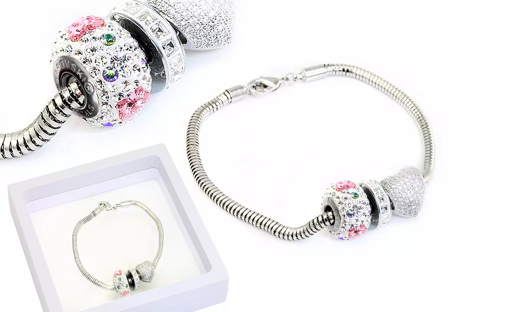 Bracelet charms papillon orné de cristaux Swarovski® - Primary Image