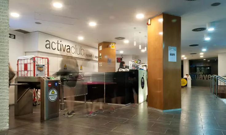 1 mes de acceso premium y circuito spa en Activa Club Nou Mestalla