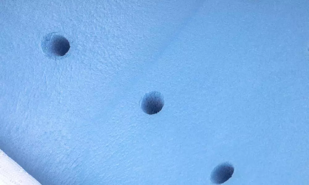 Almohada ortopédica viscoelástica ergonómica para rodillas - Second Medium