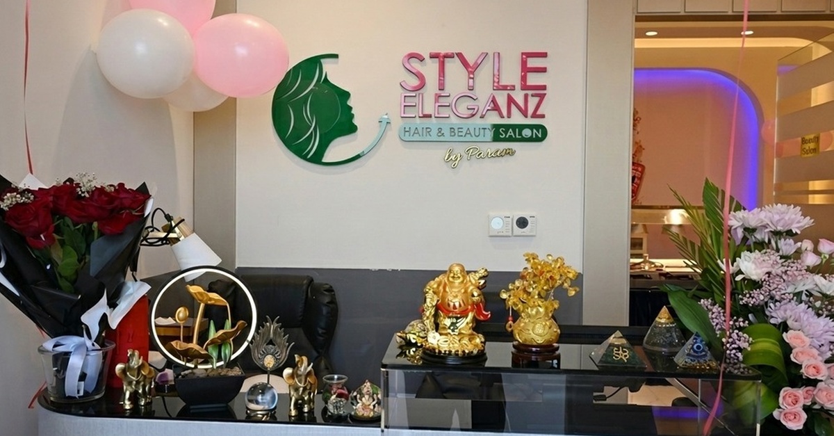 Hair Services: Trim & Blow-dry, Root Color, Spa, Keratin Or Highlights Hair Services: Trim & Blow-dry, Root Color, Spa, Keratin Or Highlights
