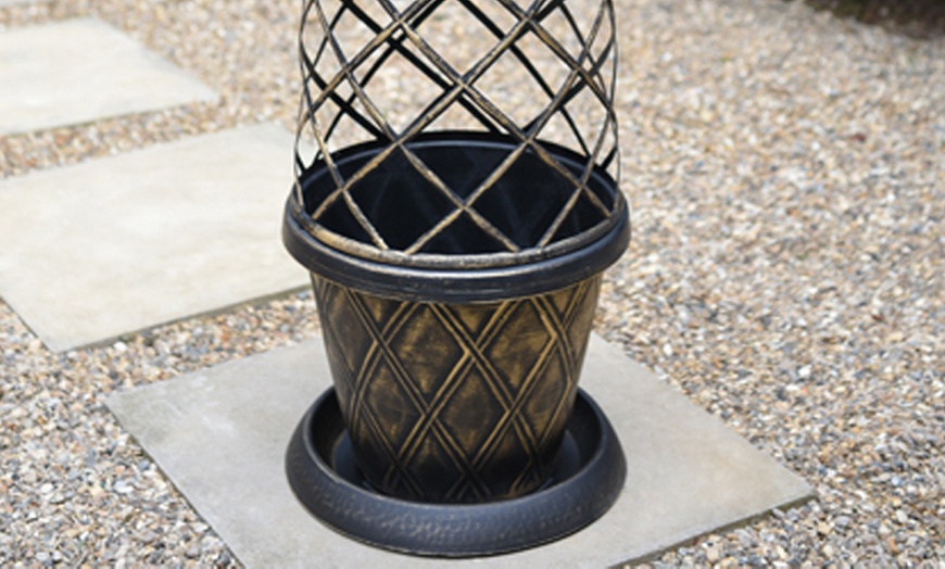 Image 4: One or Two Decorative Black and Gold Trellis Tower Plant Pots