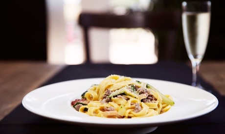 ⏰ Menu della tradizione e vino per 2 o 4 persone al ristorante Checcombriccola (sconto fino a 25%). Prenota&Vai!