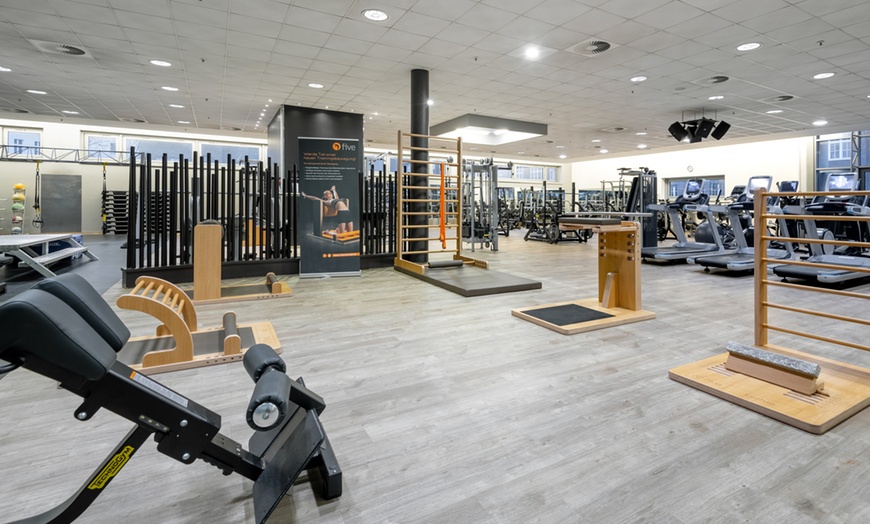 Image 9: 12 oder 24 Monate Mitgliedschaft in einem Holmes Place Fitnessstudio