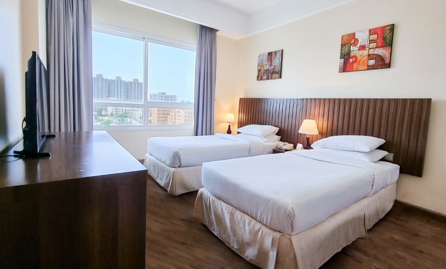 Image 8: Ajman: 1 Night 4*Stay with Breakfast or/and Lunch or/and Dinner Buffet