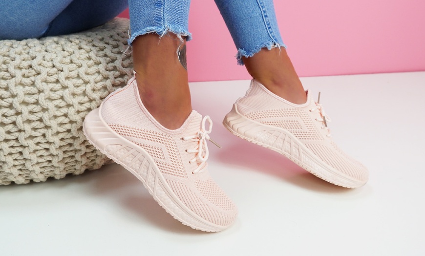 Image 9: Women's Knit Lace-Up Trainers