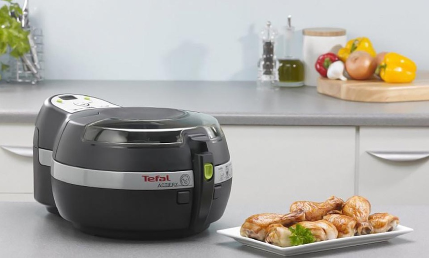 Image 1: Tefal ActiFry Fryer