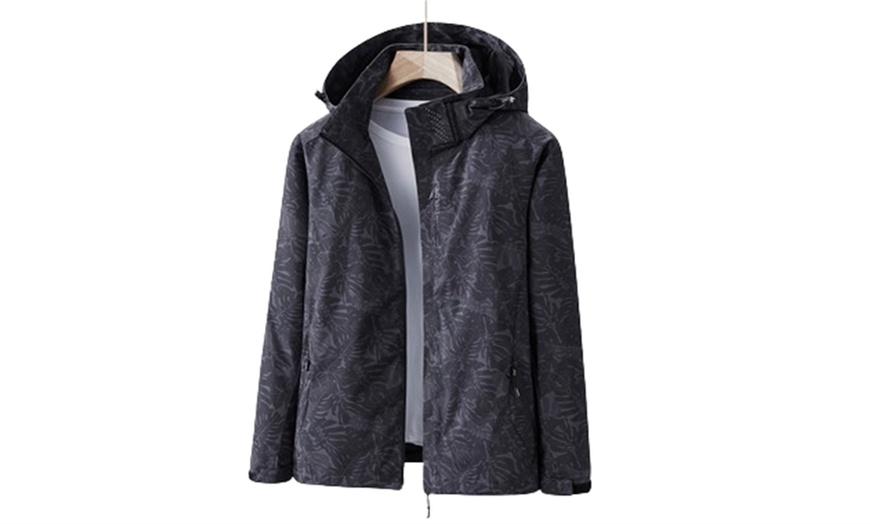 Image 8: Outdoor Hooded Rain Jacket