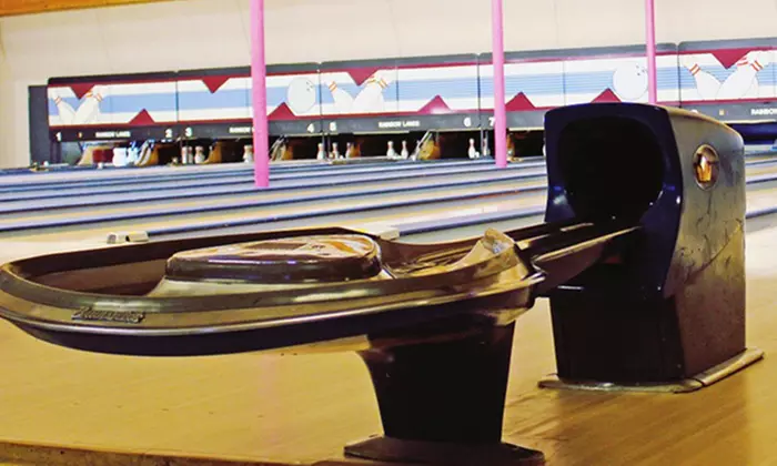 1 Hour Bowling w/Shoe Rental, Optional Beverage Pitcher & Large Fries