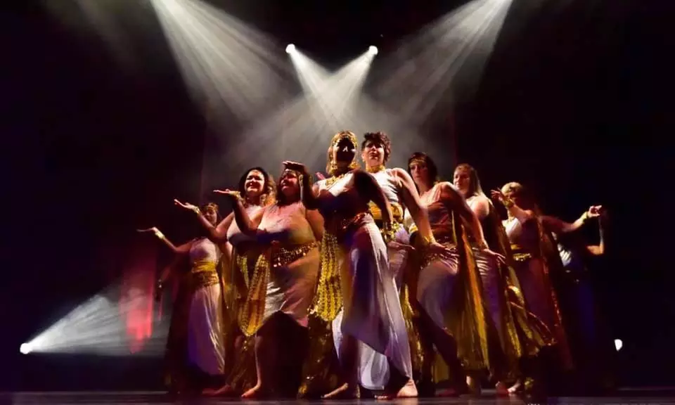 Buikdanslessen naar keuze