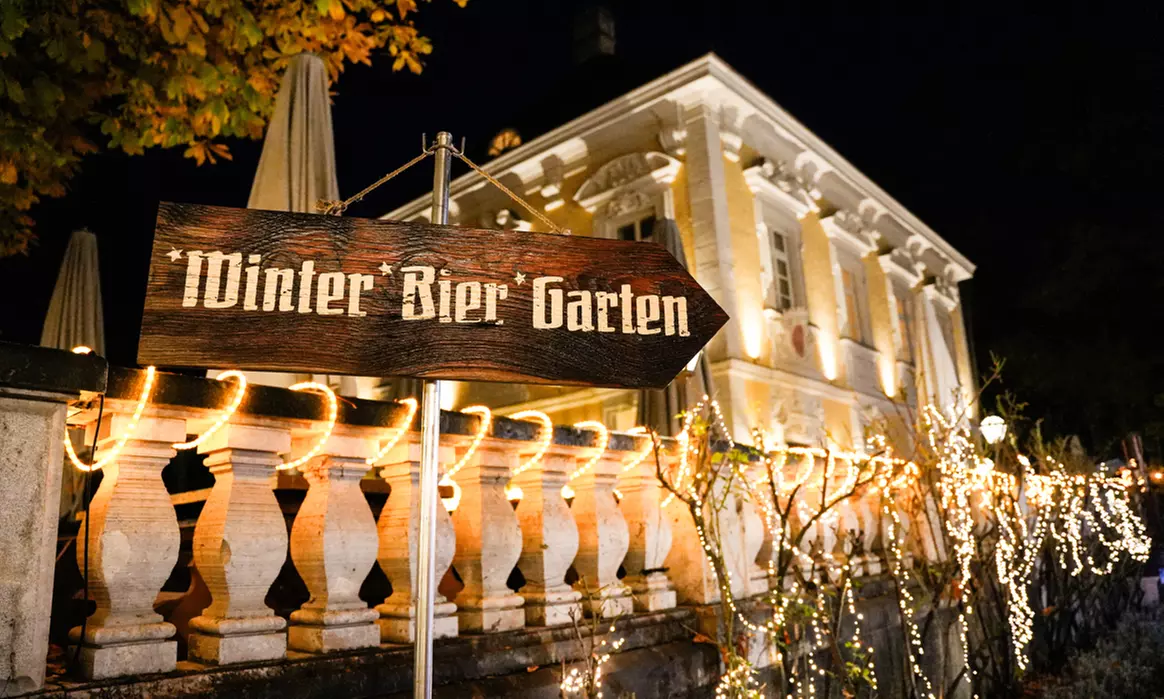 1 Std. Eisstockschießen im Winterbiergarten für bis zu 12 Personen